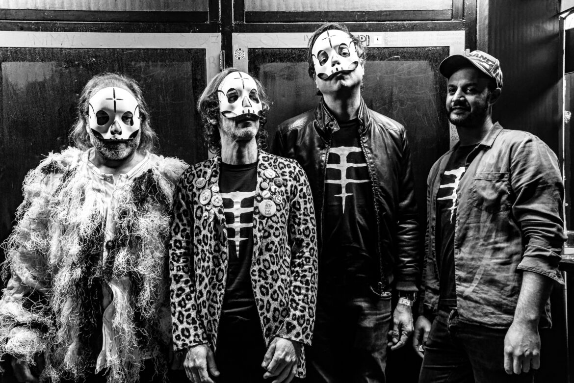 Tre allegri ragazzi morti. Nuovo tour. Nuove esposizioni. Nuova musica